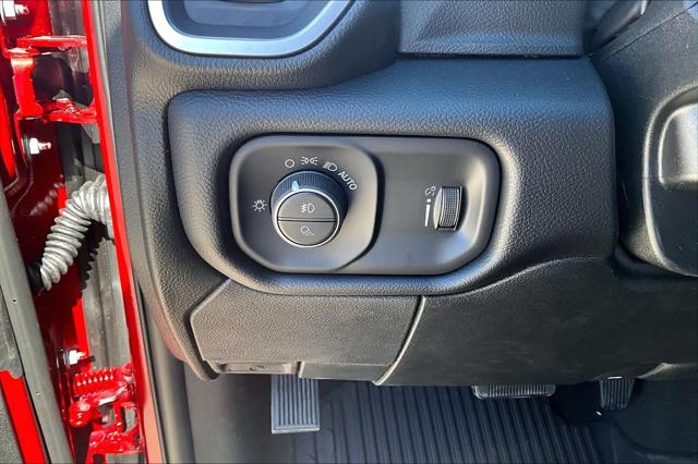 2026 Ram 2500 Big Horn Crew Cab 4x4 6'4" Box
