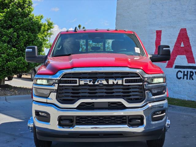 2026 RAM Ram 3500 Chassis Cab RAM 3500 BIG HORN CREW CAB CHASSIS 4X4 60 CA