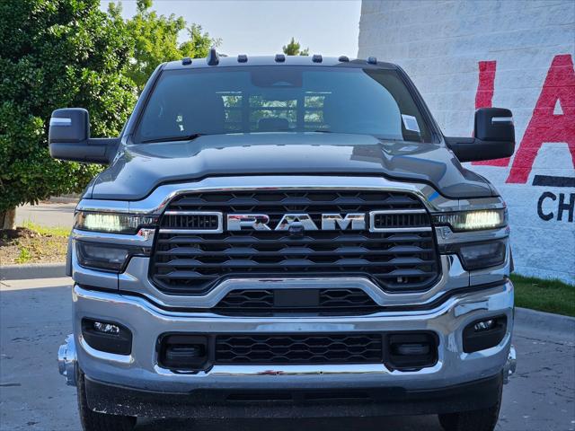 2026 RAM 3500 Chassis RAM 3500 TRADESMAN CREW CAB CHASSIS 4X4 60 CA