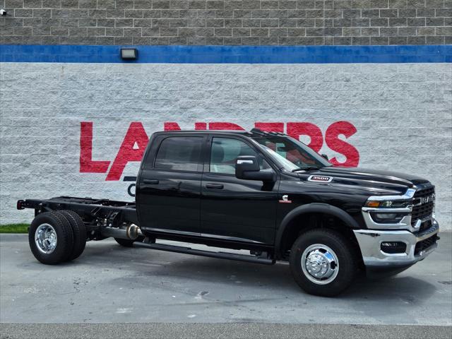 2026 RAM Ram 3500 Chassis Cab RAM 3500 TRADESMAN CREW CAB CHASSIS 4X4 60 CA