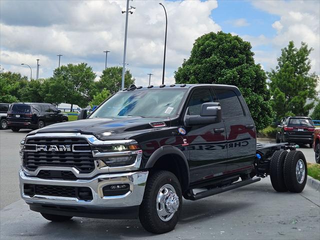 2026 RAM Ram 3500 Chassis Cab RAM 3500 TRADESMAN CREW CAB CHASSIS 4X4 60 CA