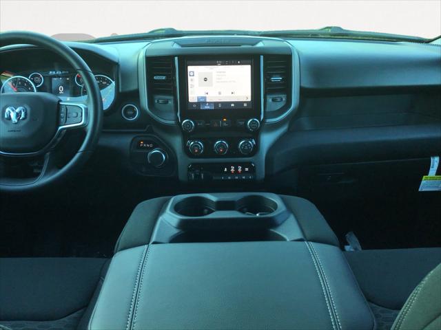 2026 RAM Ram 1500 RAM 1500 TRADESMAN CREW CAB 4X2 57 BOX