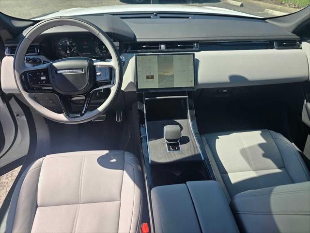 2026 Land Rover Range Rover Velar P400 Dynamic SE