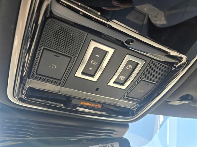 2026 Land Rover Range Rover Velar P400 Dynamic SE