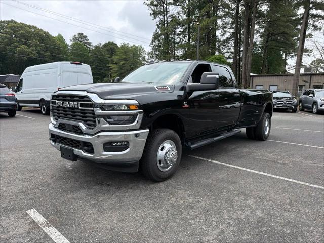 2026 RAM Ram 3500 RAM 3500 TRADESMAN CREW CAB 4X4 8 BOX