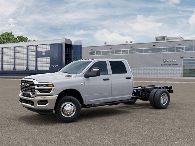 2026 RAM Ram 3500 Chassis Cab RAM 3500 TRADESMAN CREW CAB CHASSIS 4X4 60 CA