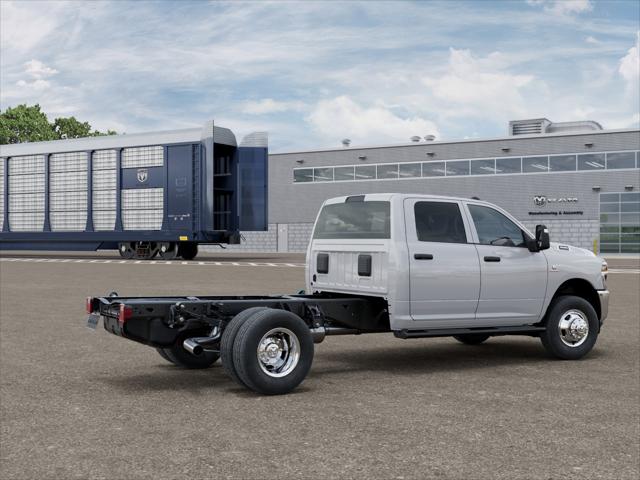 2026 RAM Ram 3500 Chassis Cab RAM 3500 TRADESMAN CREW CAB CHASSIS 4X4 60 CA