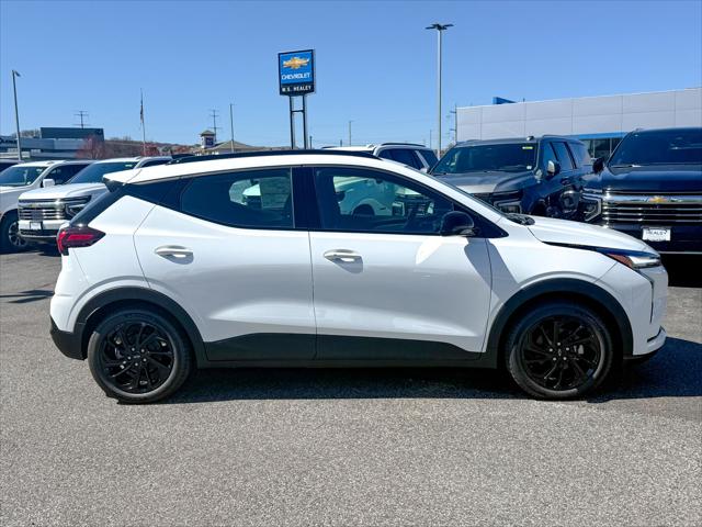 2027 Chevrolet Bolt RS FWD