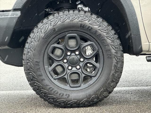 2026 Chevrolet Silverado 1500 4WD Crew Cab Short Bed ZR2
