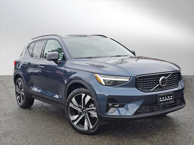 2026 Volvo XC40 Ultra, B5 AWD Gas (mild hybrid), Dark for sale in Bellevue, WA