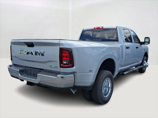 2026 RAM Ram 3500 RAM 3500 TRADESMAN CREW CAB 4X4 8 BOX