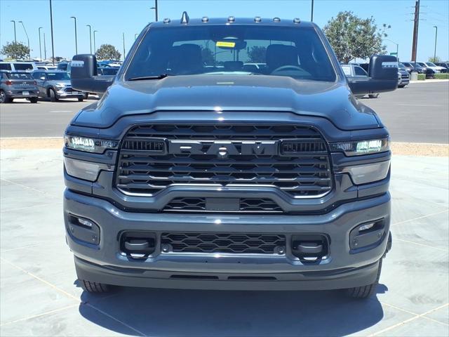 2026 RAM 3500 RAM 3500 BIG HORN CREW CAB 4X4 8 BOX 2026 RAM 3500 RAM 3500 BIG HORN CREW CAB 4X4 8 BOX