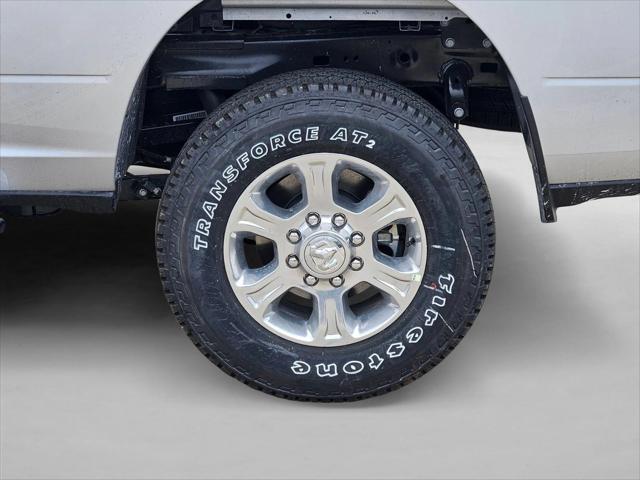 2026 Ram 3500 Lone Star Crew Cab 4x4 8' Box