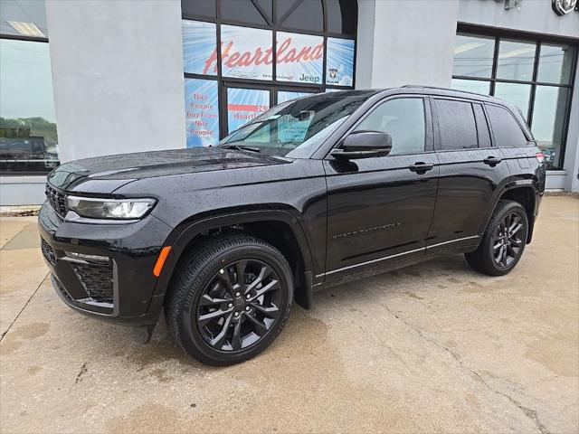 2026 Jeep Grand Cherokee GRAND CHEROKEE LIMITED RESERVE 4X4