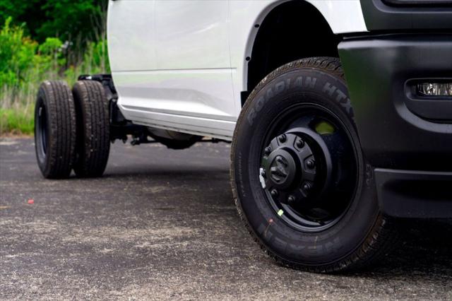 2026 RAM Ram 3500 Chassis Cab RAM 3500 TRADESMAN CREW CAB CHASSIS 4X4 60 CA 2026 RAM Ram 3500 Chassis Cab RAM 3500 TRADESMAN CREW CAB CHASSIS 4X4 60 CA