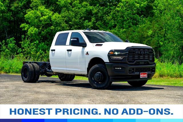 2026 RAM 3500 Chassis RAM 3500 TRADESMAN CREW CAB CHASSIS 4X4 60 CA