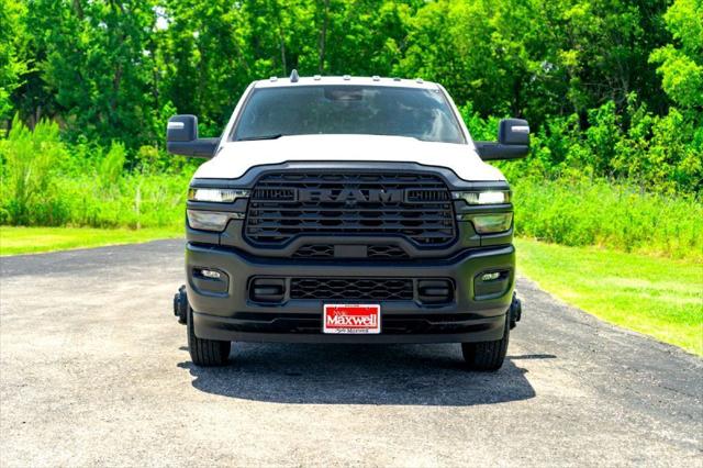 2026 RAM 3500 Chassis RAM 3500 TRADESMAN CREW CAB CHASSIS 4X4 60 CA