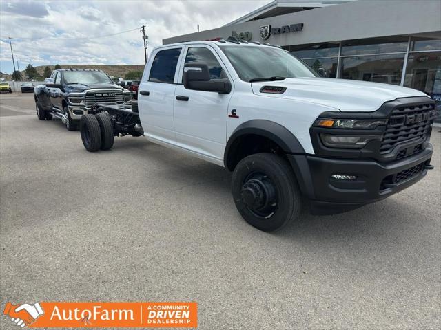 2026 RAM 5500 Chassis RAM 5500 TRADESMAN CHASSIS CREW CAB 4X4 84 CA
