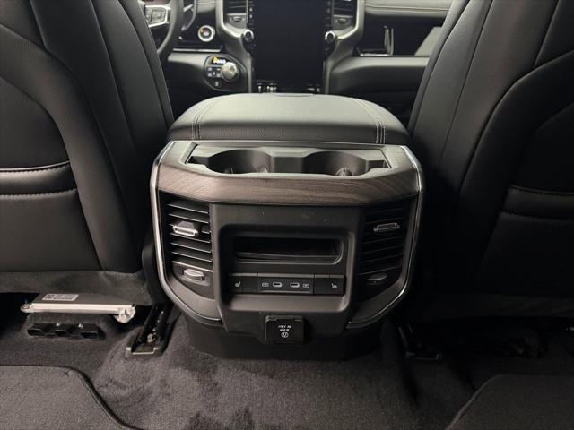 2026 Ram 1500 Laramie Crew Cab 4x4 5'7" Box