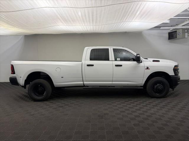 2026 Ram 3500 Tradesman Crew Cab 4x4 8' Box