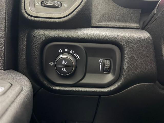 2026 Ram 3500 Tradesman Crew Cab 4x4 8 Box