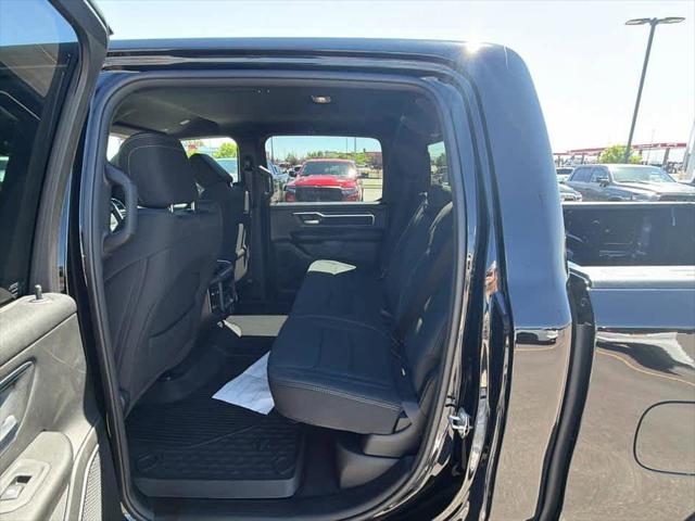 2026 Ram 1500 Big Horn Crew Cab 4x4 5'7" Box