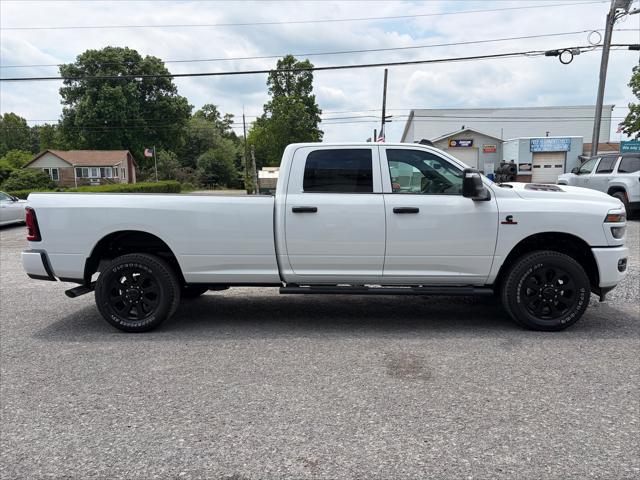 2026 RAM Ram 2500 RAM 2500 BLACK EXPRESS CREW CAB 4X4 8 BOX 2026 RAM Ram 2500 RAM 2500 BLACK EXPRESS CREW CAB 4X4 8 BOX