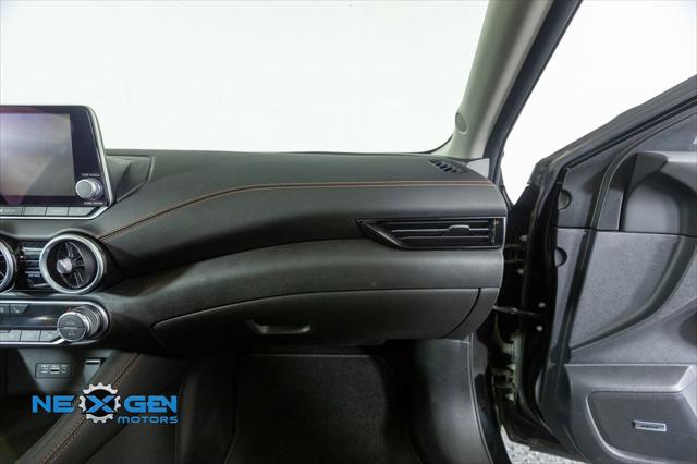 2022 Nissan Sentra SR Xtronic CVT