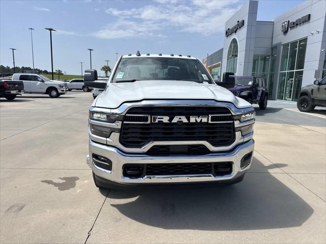 2026 RAM 3500 Chassis RAM 3500 TRADESMAN CREW CAB CHASSIS 4X4 60 CA