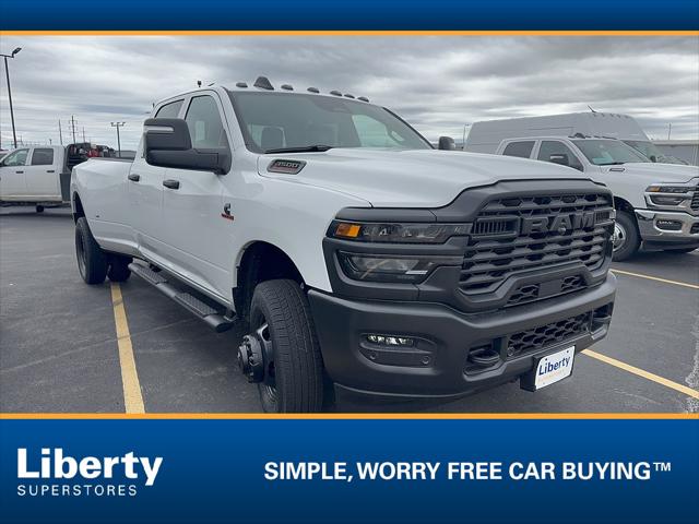2026 RAM Ram 3500 RAM 3500 TRADESMAN CREW CAB 4X4 8 BOX