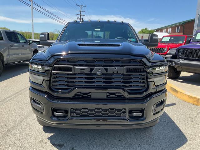 2026 RAM Ram 2500 RAM 2500 BLACK EXPRESS CREW CAB 4X4 64 BOX