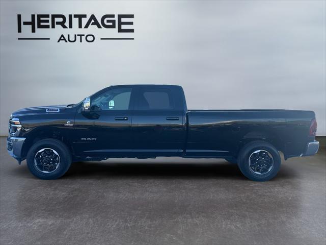 2026 RAM Ram 3500 RAM 3500 LARAMIE CREW CAB 4X4 8 BOX