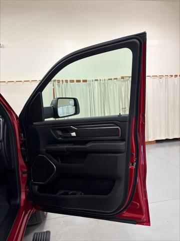 2026 Ram 1500 Laramie Crew Cab 4x4 5'7" Box