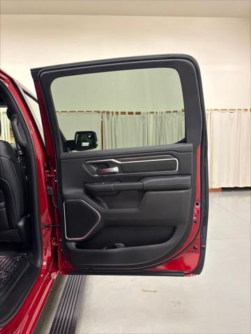 2026 Ram 1500 Laramie Crew Cab 4x4 5'7" Box