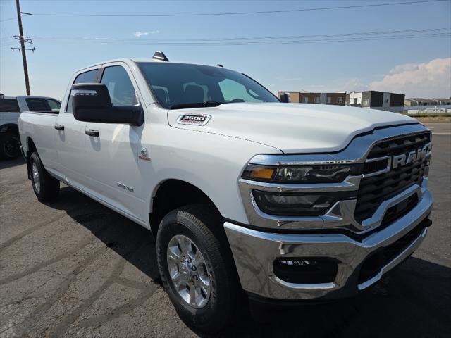 2026 RAM 3500 RAM 3500 BIG HORN CREW CAB 4X4 8 BOX