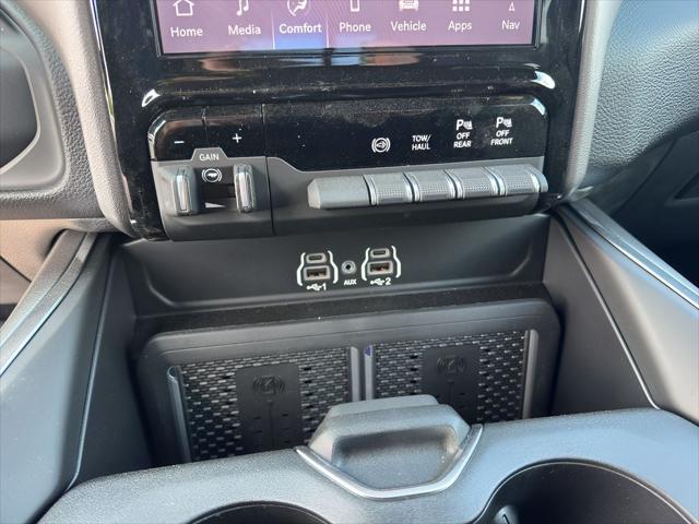 2026 Ram 3500 Laramie Crew Cab 4x4 64 Box