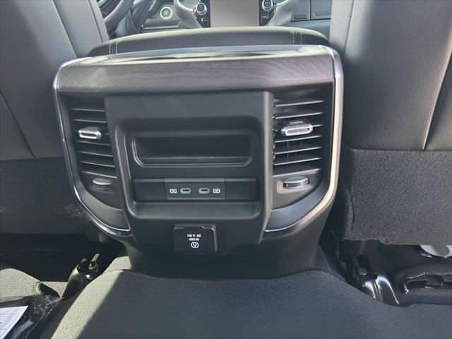 2026 Ram 3500 Laramie Crew Cab 4x4 64 Box