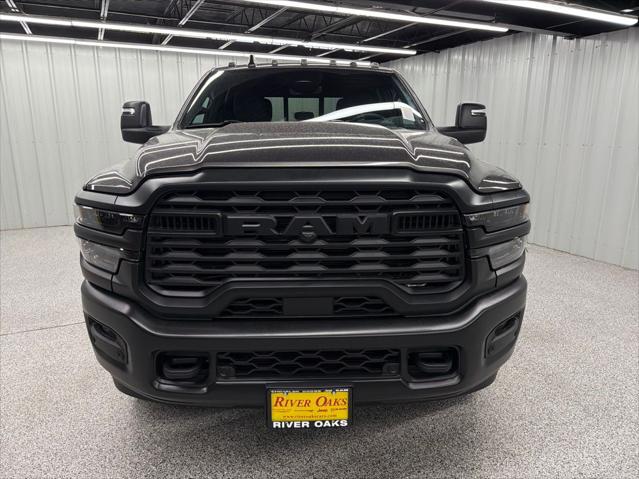 2026 RAM Ram 3500 RAM 3500 TRADESMAN CREW CAB 4X4 8 BOX