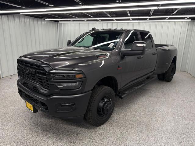 2026 RAM Ram 3500 RAM 3500 TRADESMAN CREW CAB 4X4 8 BOX