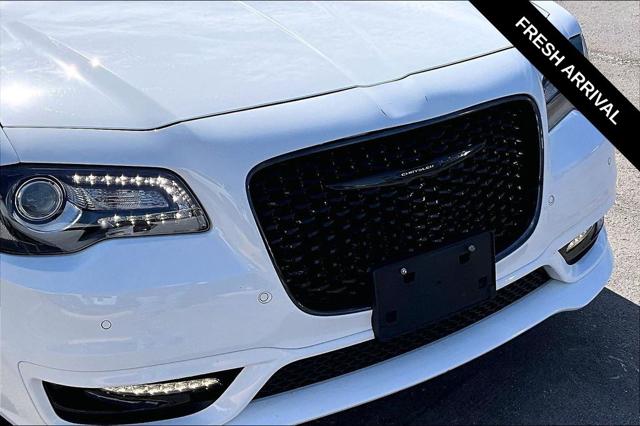 2023 Chrysler 300 Touring-L AWD