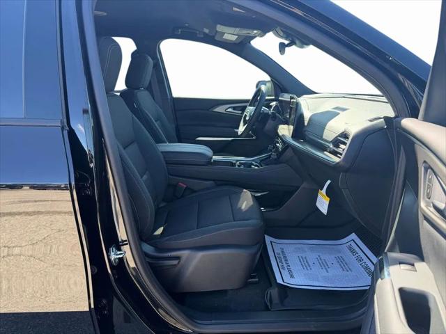2026 Chevrolet Traverse FWD LT