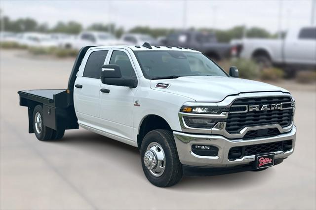 2026 RAM Ram 3500 Chassis Cab RAM 3500 TRADESMAN CREW CAB CHASSIS 4X4 60 CA 2026 RAM Ram 3500 Chassis Cab RAM 3500 TRADESMAN CREW CAB CHASSIS 4X4 60 CA