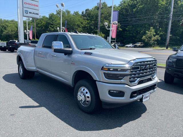 2026 RAM 3500 RAM 3500 LIMITED LONGHORN MEGA CAB 4X4 64 BOX 2026 RAM 3500 RAM 3500 LIMITED LONGHORN MEGA CAB 4X4 64 BOX