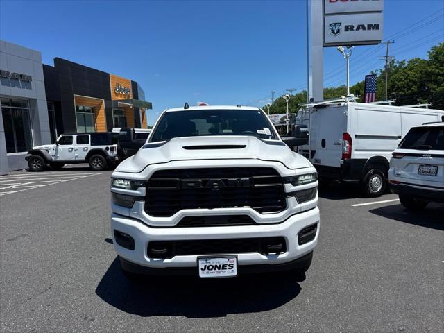 2026 RAM Ram 2500 RAM 2500 BLACK EXPRESS CREW CAB 4X4 64 BOX 2026 RAM Ram 2500 RAM 2500 BLACK EXPRESS CREW CAB 4X4 64 BOX