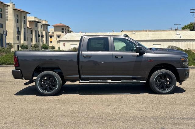 2026 RAM Ram 2500 RAM 2500 BLACK EXPRESS CREW CAB 4X4 64 BOX