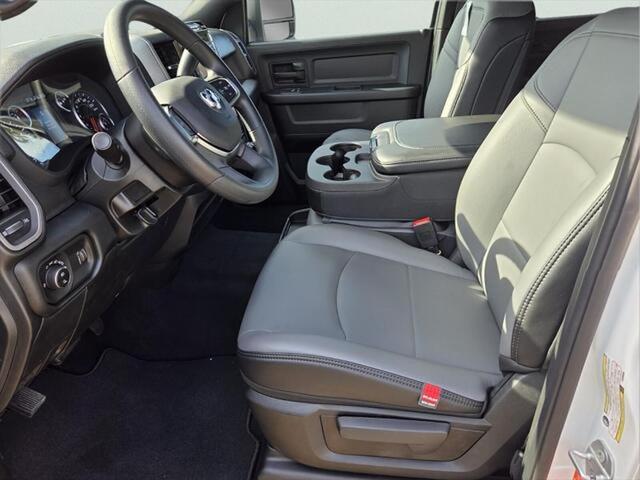 2026 Ram 2500 Tradesman Crew Cab 4x4 6'4" Box