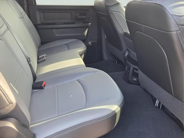 2026 Ram 2500 Tradesman Crew Cab 4x4 6'4" Box