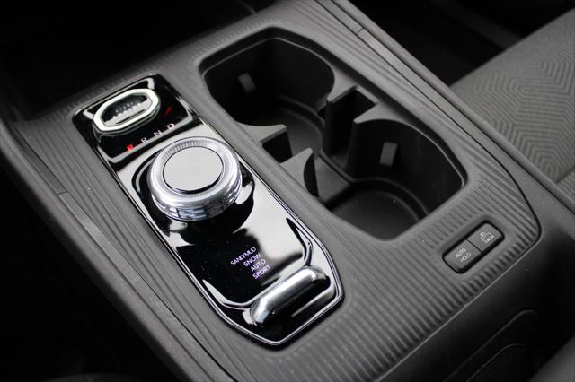 2026 Jeep Cherokee Laredo 4x4