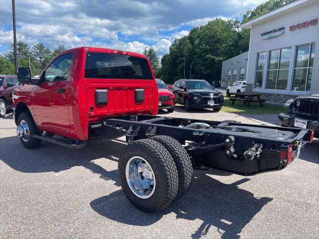 2026 RAM 3500 Chassis RAM 3500 TRADESMAN CHASSIS REGULAR CAB 4X4 60 CA