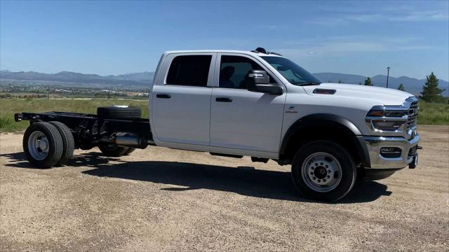 2026 RAM 5500 Chassis RAM 5500 TRADESMAN CHASSIS CREW CAB 4X4 84 CA
